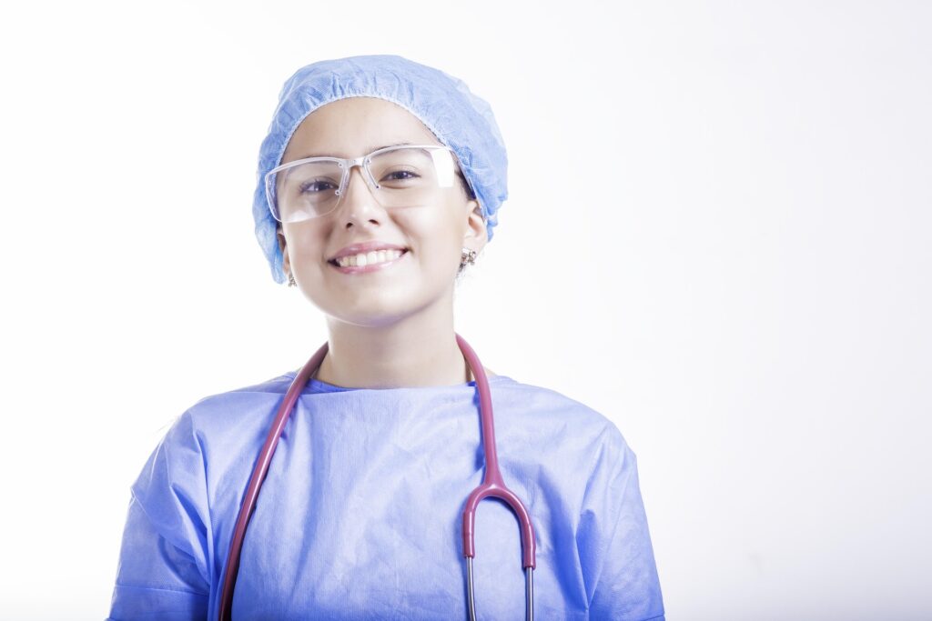 Jasa Konsultan Pajak di Bali: Panduan Lengkap Menghitung Pajak Dokter Anak voltamax nurse 2019420 1920